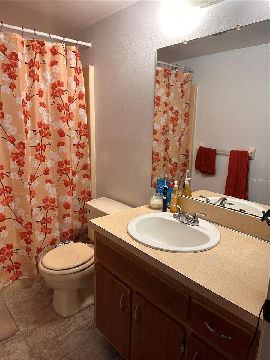 CORAL GARDENS - Residential