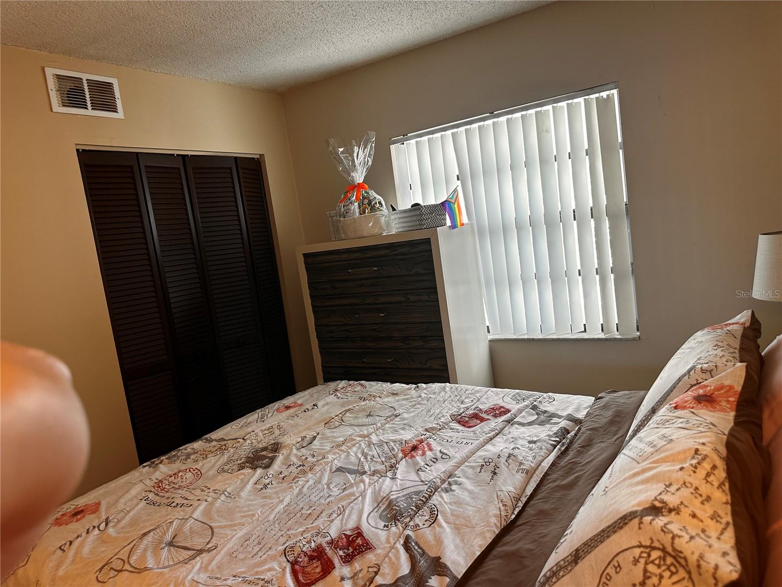 CORAL GARDENS - Residential