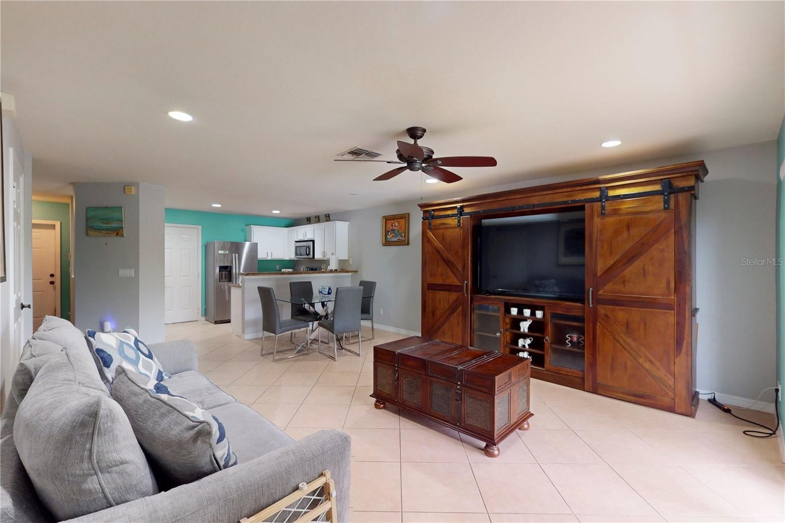 2623 SW MARSHFIELD COURT