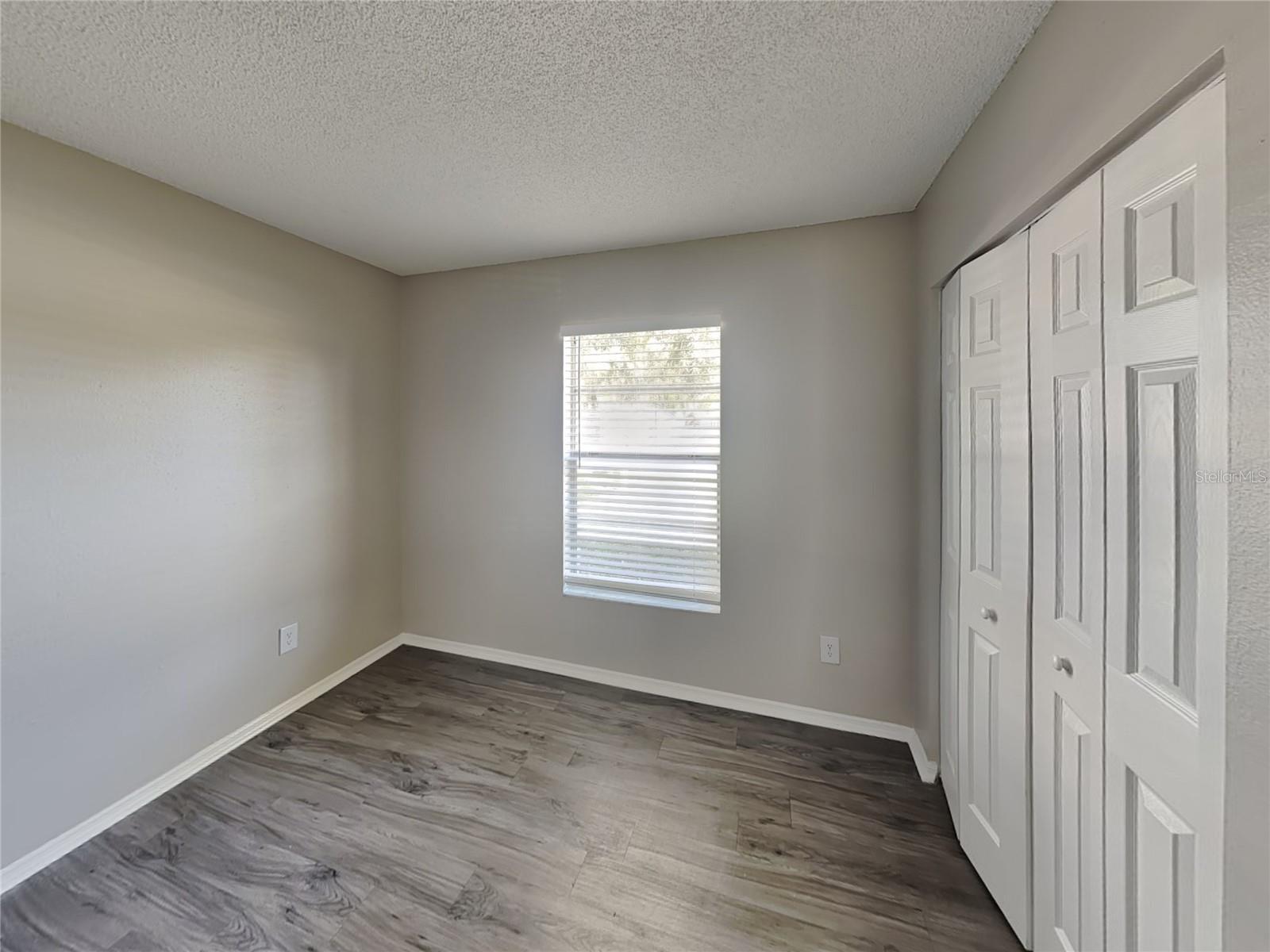 DELTONA LAKES UN 30 8 - Residential Lease