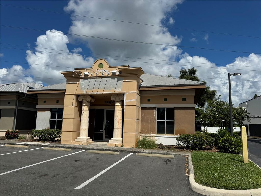 Photo of 32699 Us Highway 19 N, Palm Harbor, FL 34684 (MLS # TB8420482)