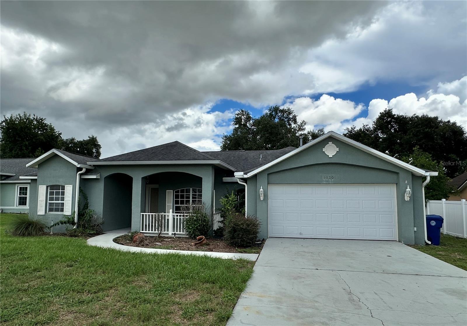 1030 High Ridge Court, Minneola