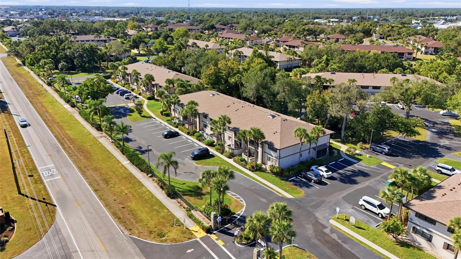 OAK FORREST - Residential