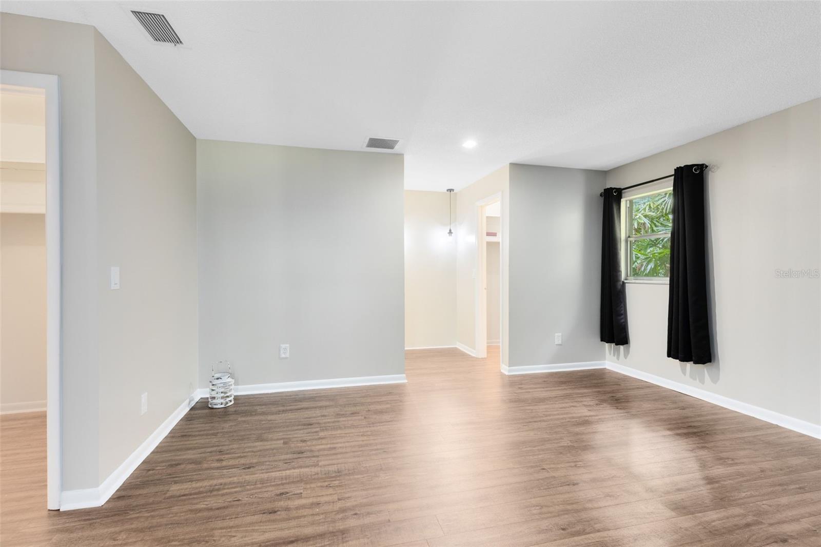 MEADOWS UNIT 1 - Residential