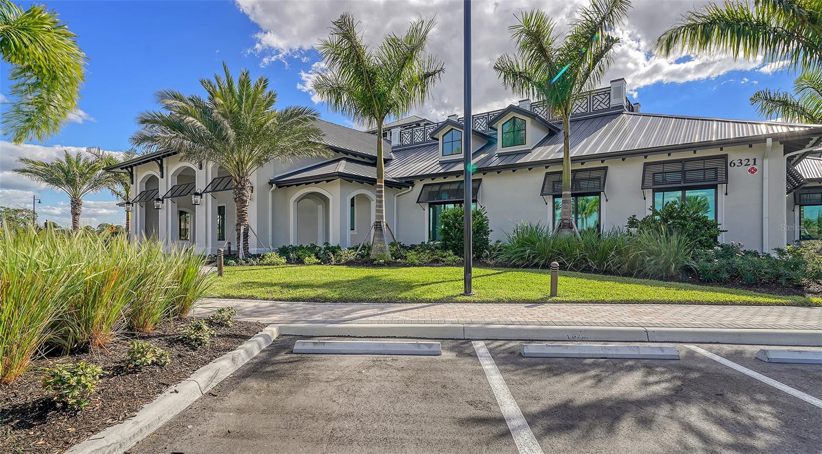 TALON PRESERVE PH 6 - Residential Lease