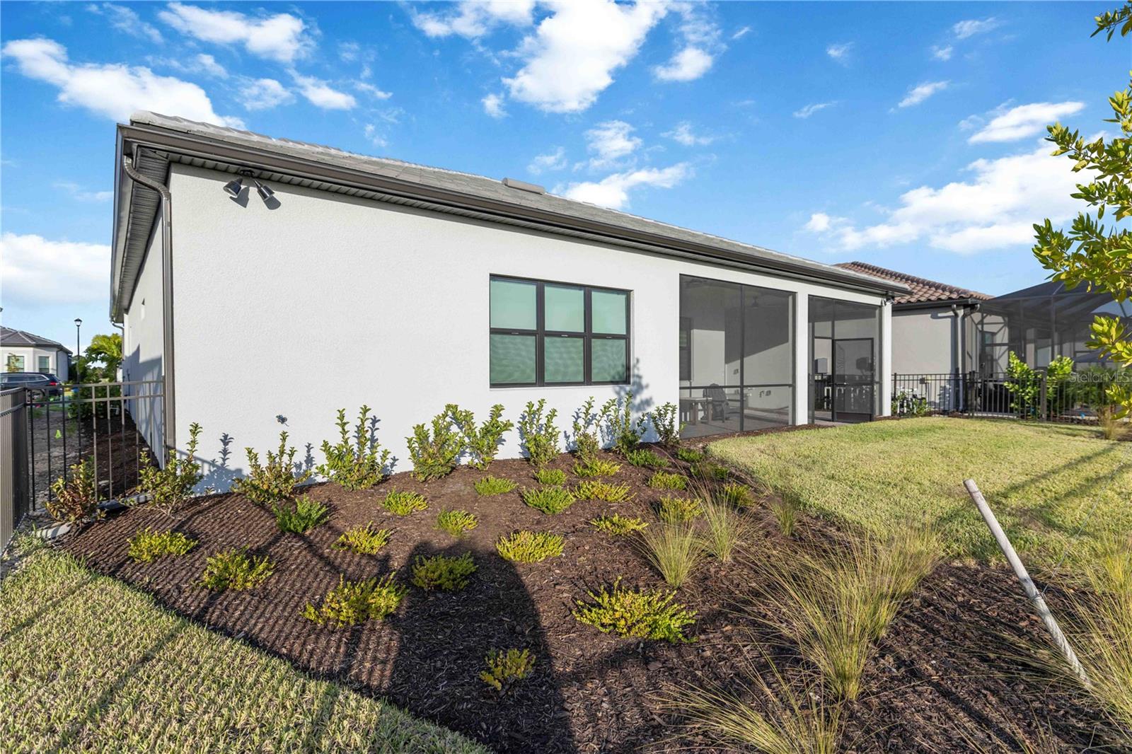 TALON PRESERVE PH 6 - Residential Lease