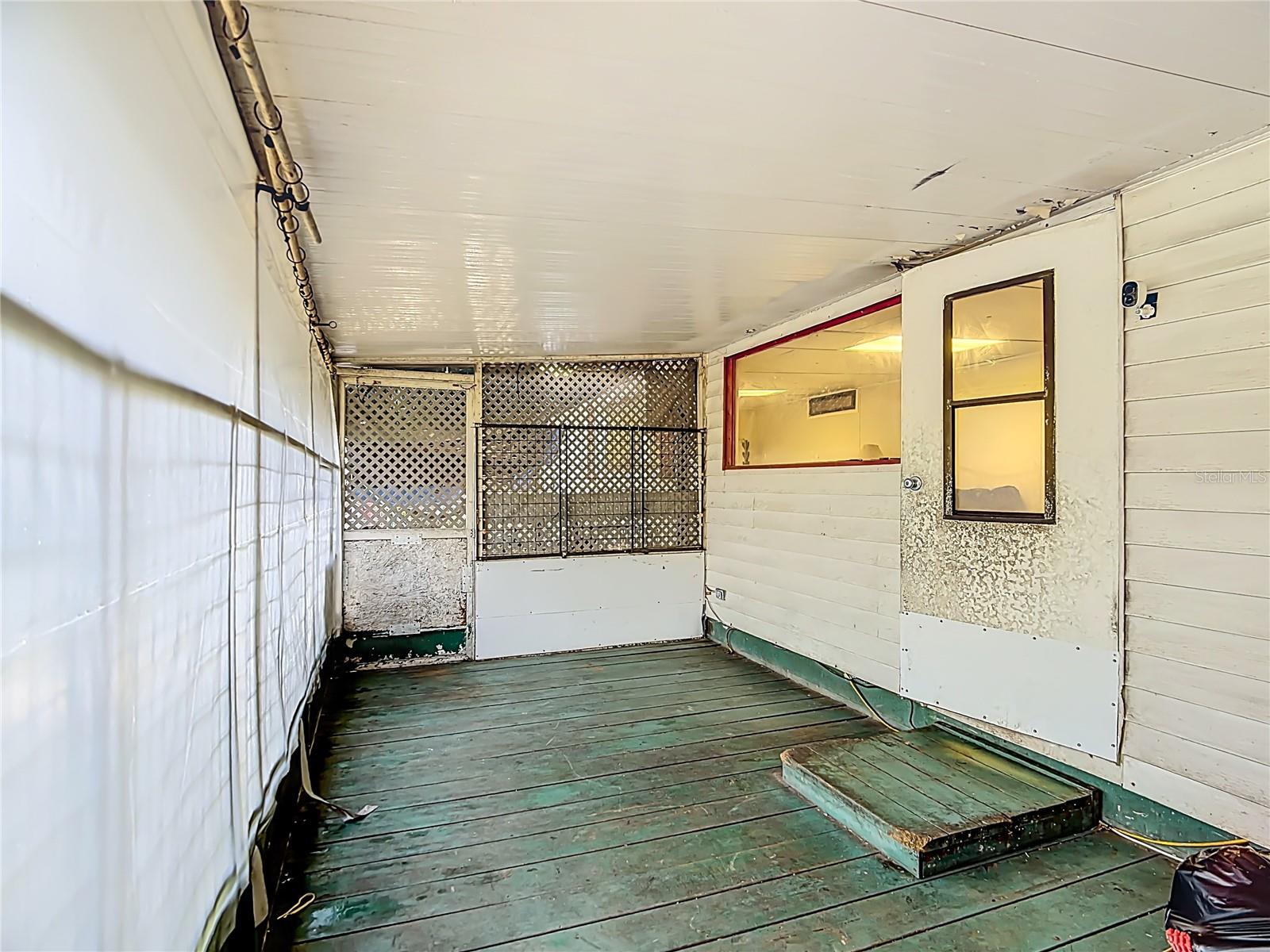 BERKLEY MANOR - Residential