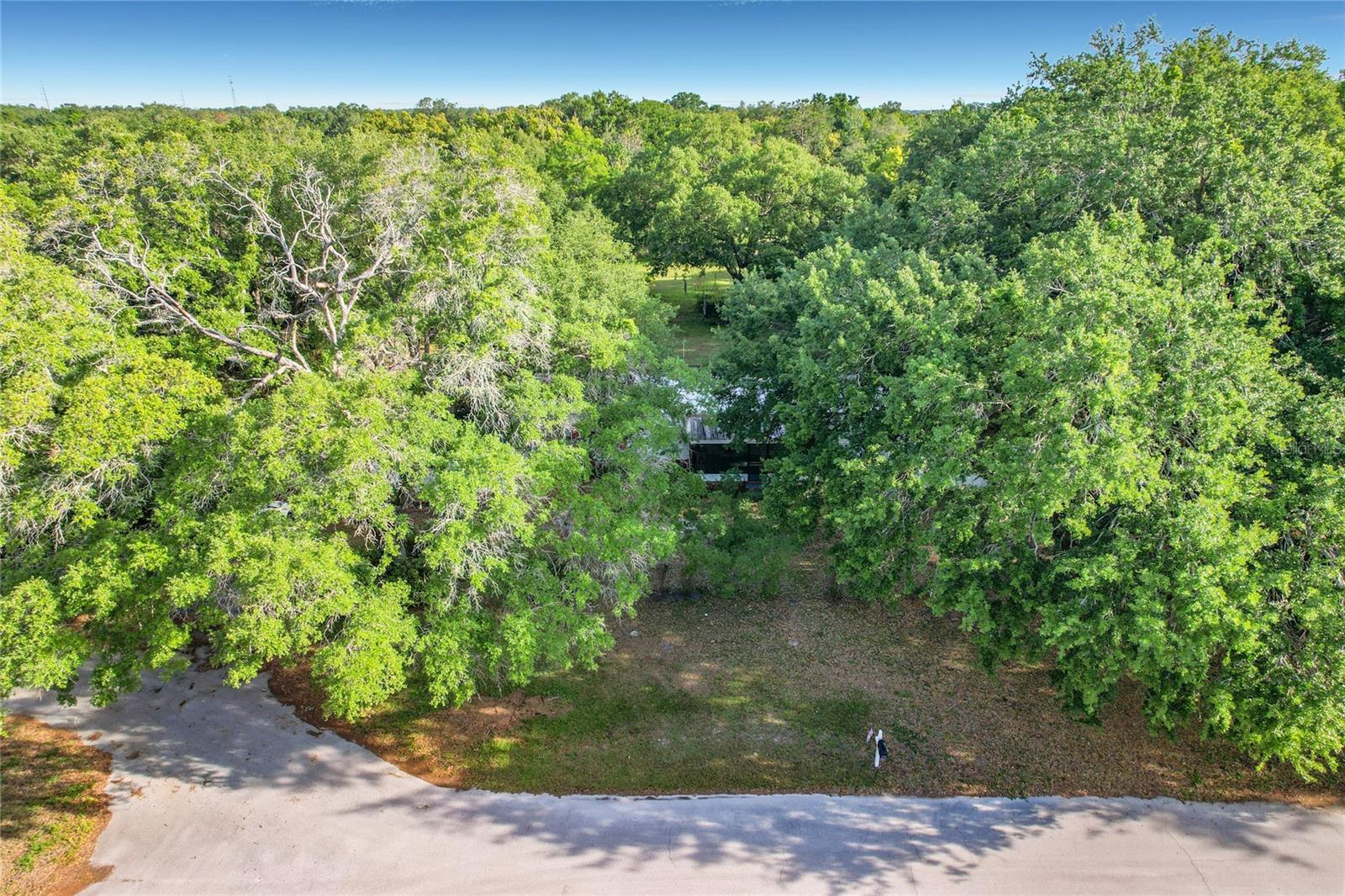 BERKLEY MANOR - Residential