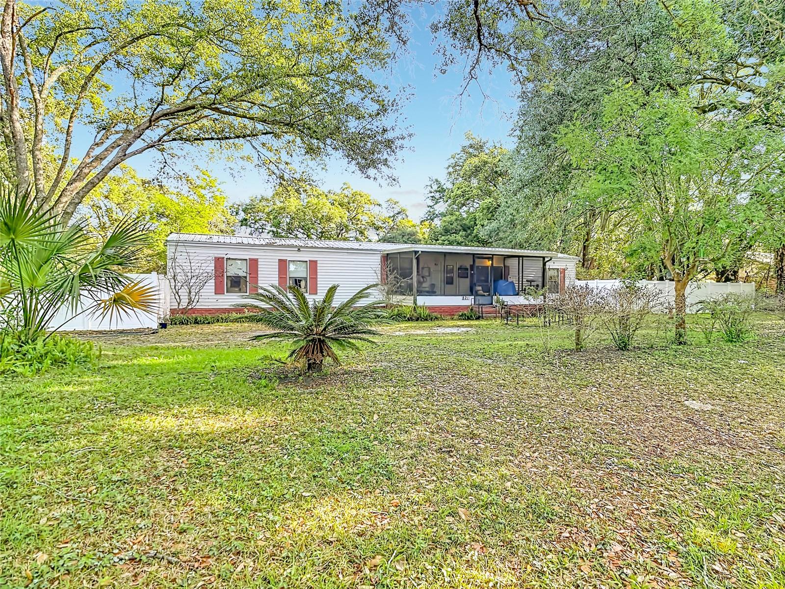 BERKLEY MANOR - Residential