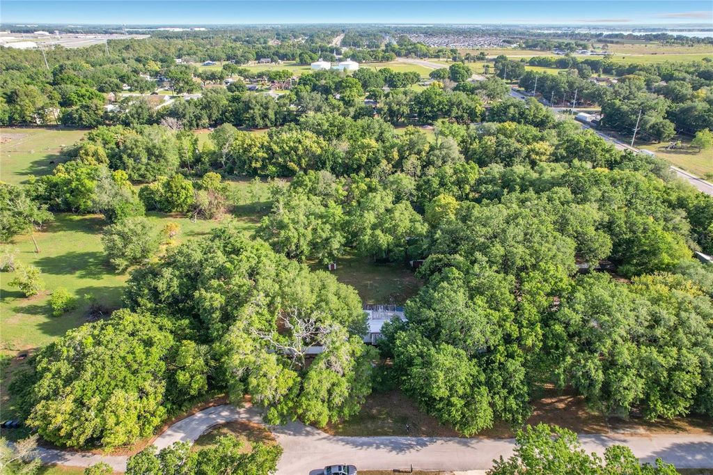 Photo of 821 Irene Drive, Auburndale, FL 33823 (MLS # O6399365)