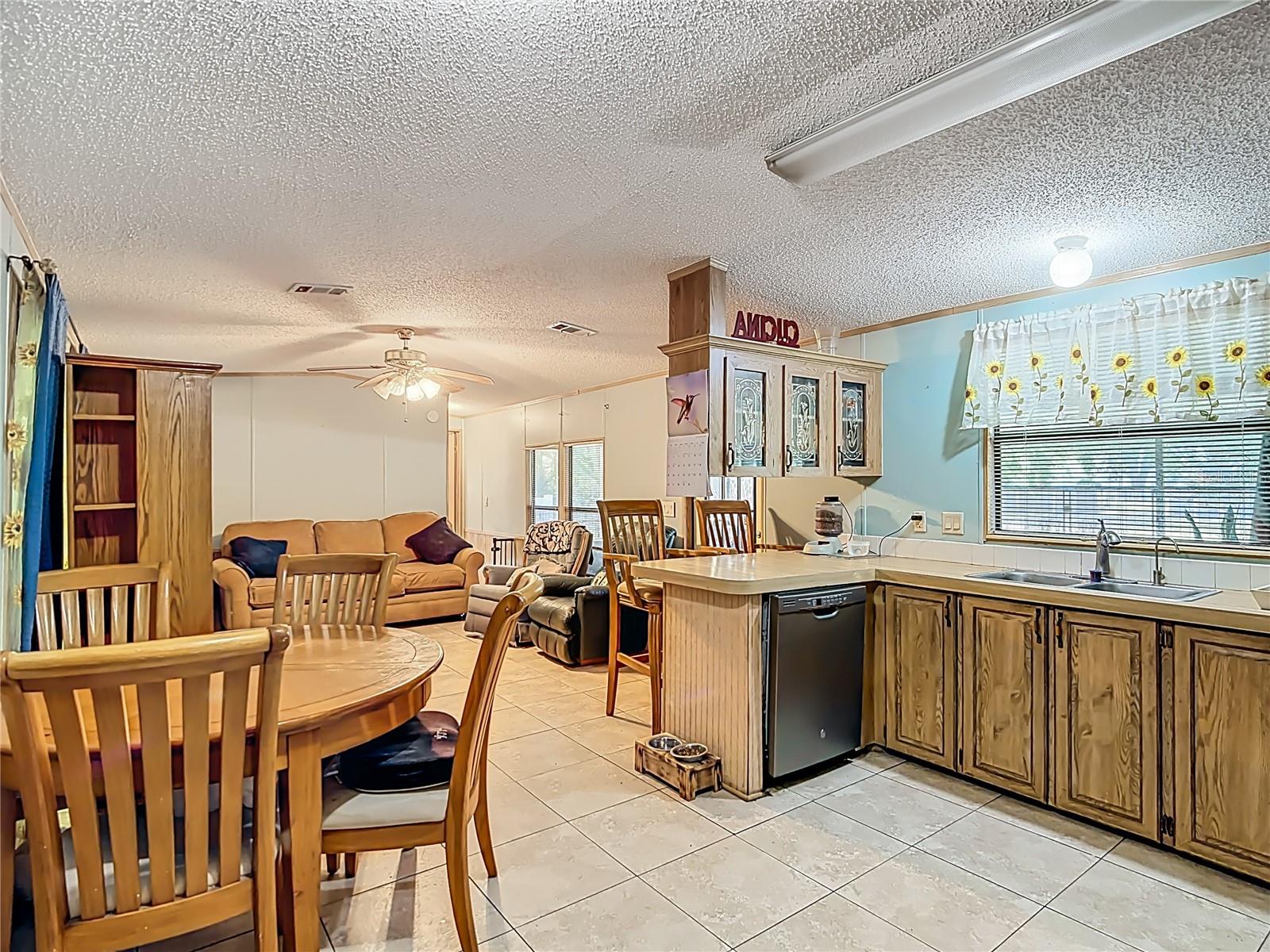 BERKLEY MANOR - Residential