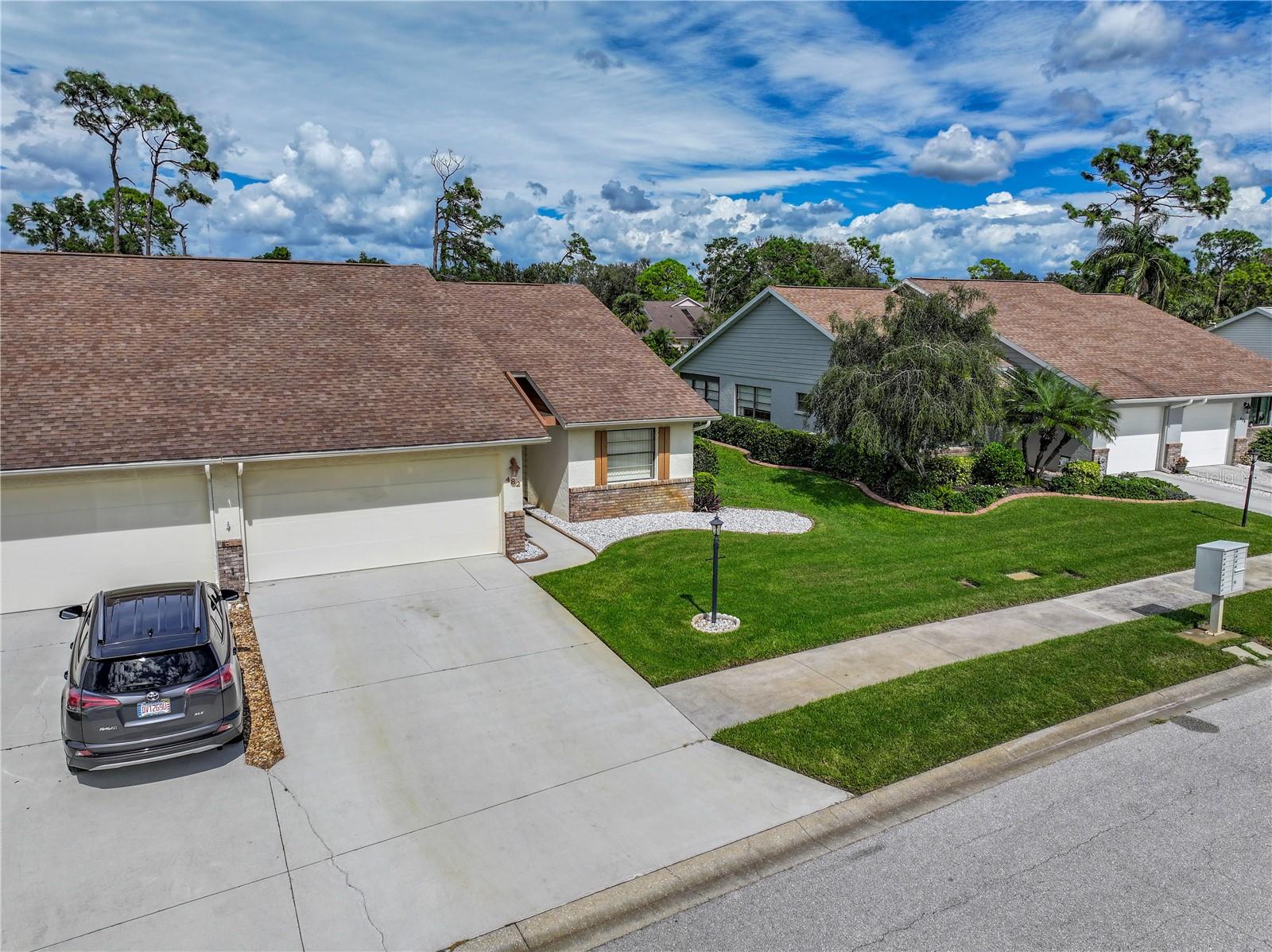 CHESTNUT CREEK VILLAS - Residential