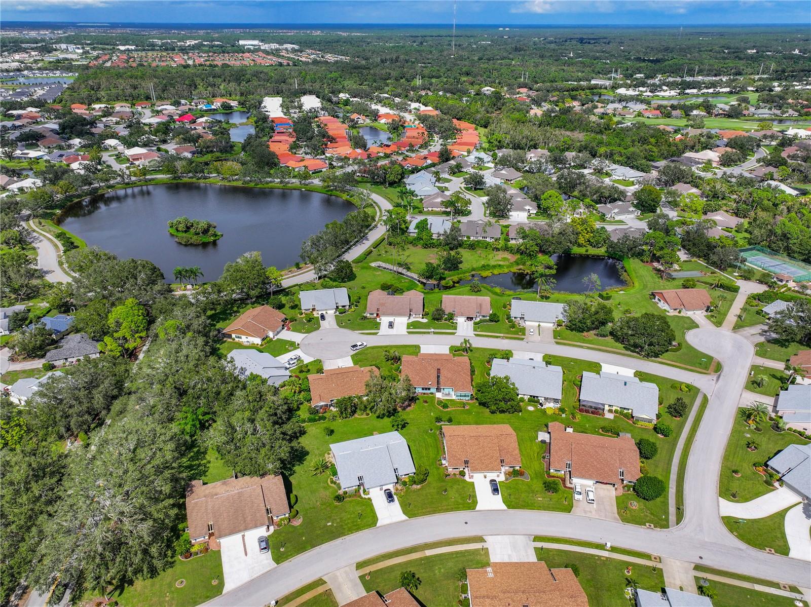 CHESTNUT CREEK VILLAS - Residential