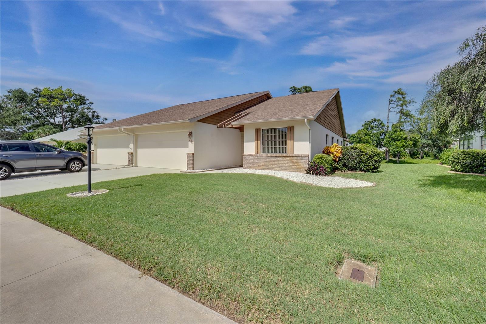 CHESTNUT CREEK VILLAS - Residential