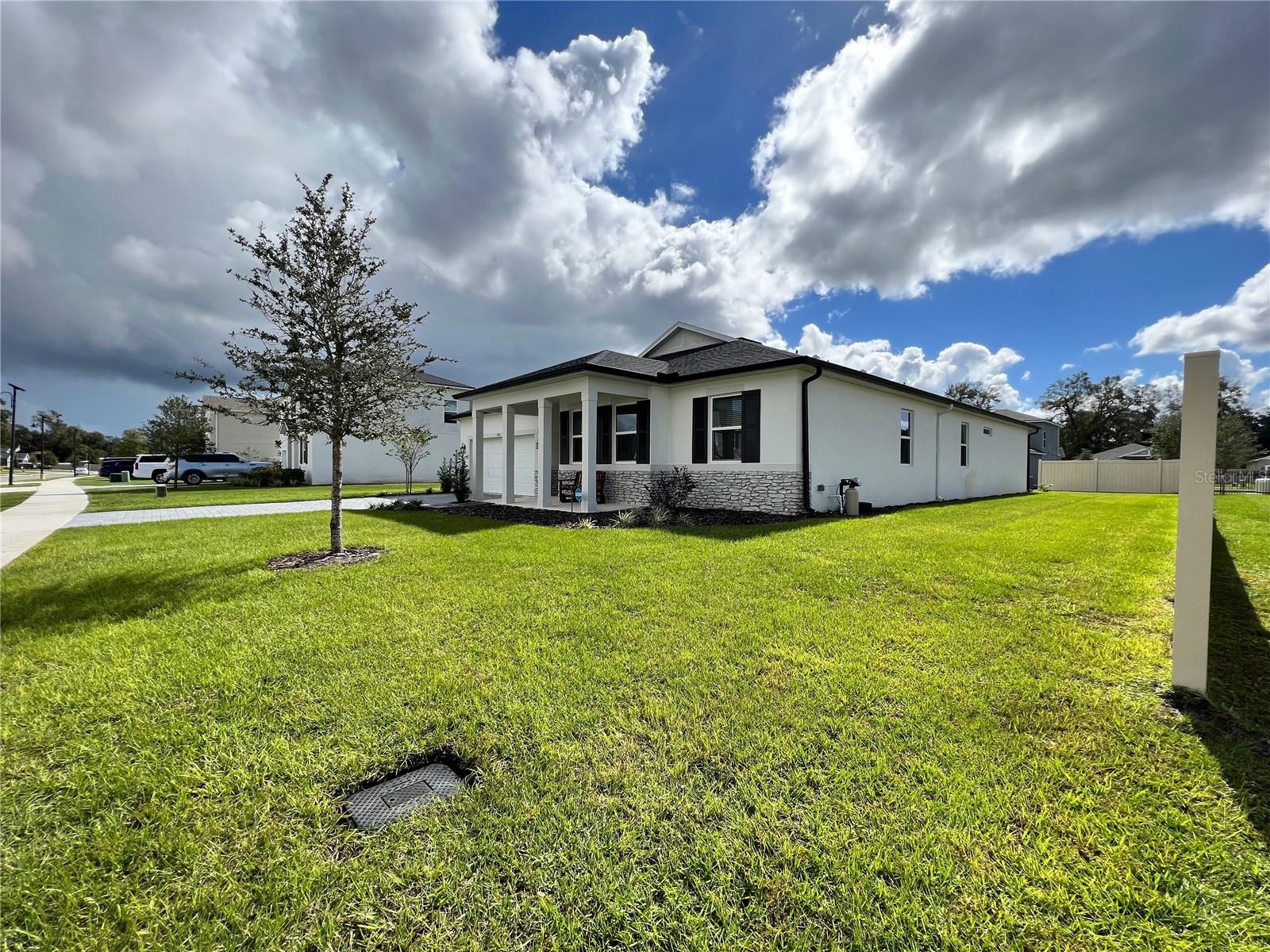 882 ASTERFIELD LANE