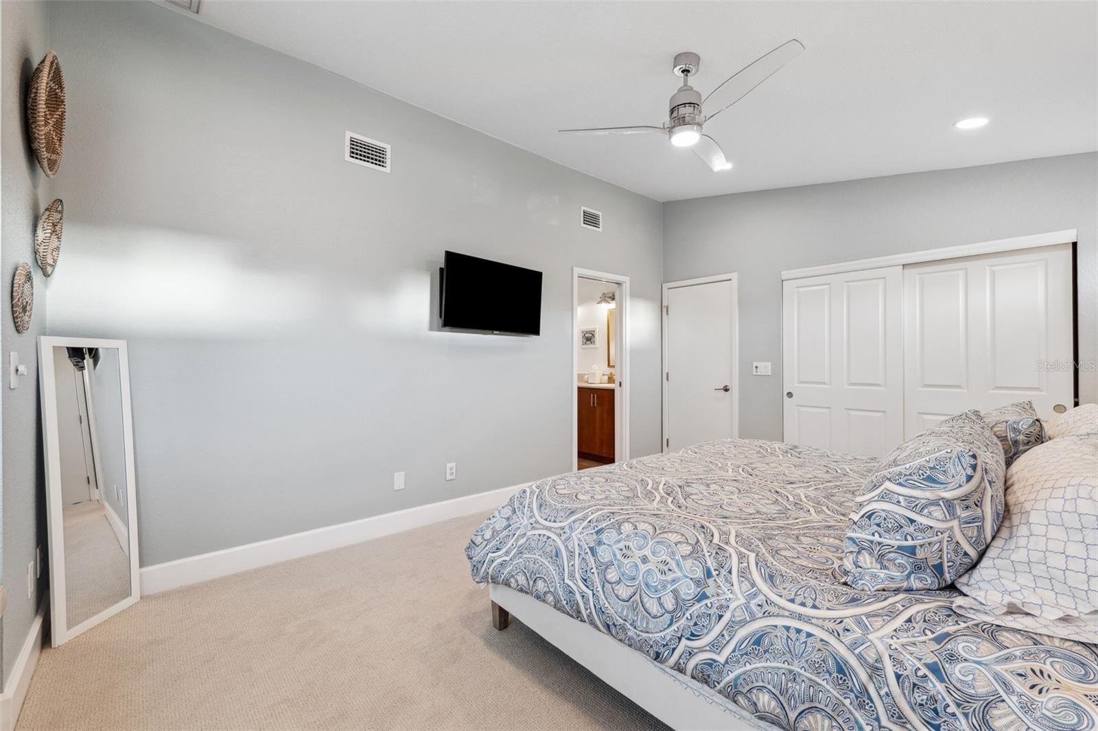TIERRA VERDE UNIT 1 1ST REP - Residential