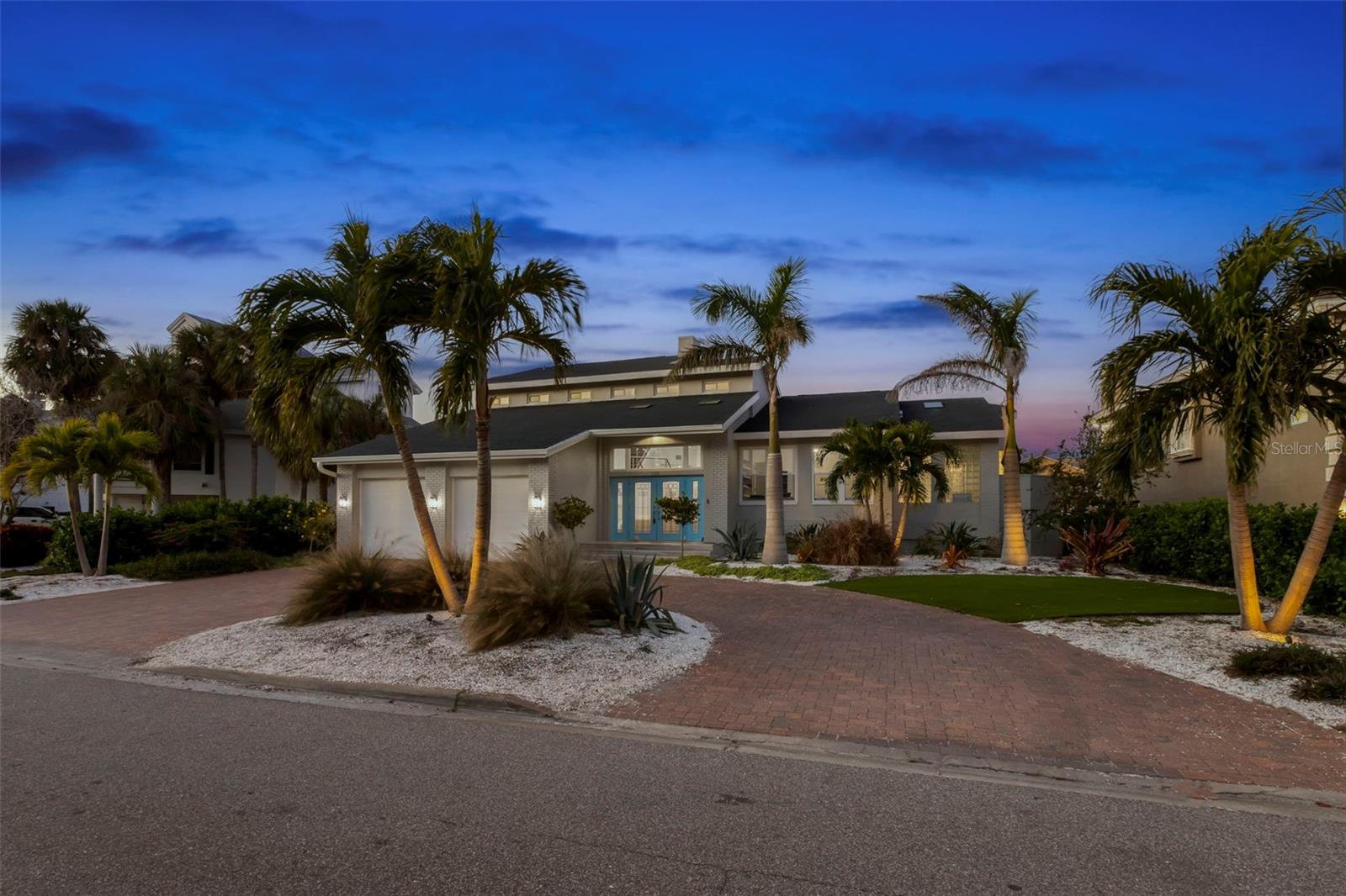 TIERRA VERDE UNIT 1 1ST REP - Residential