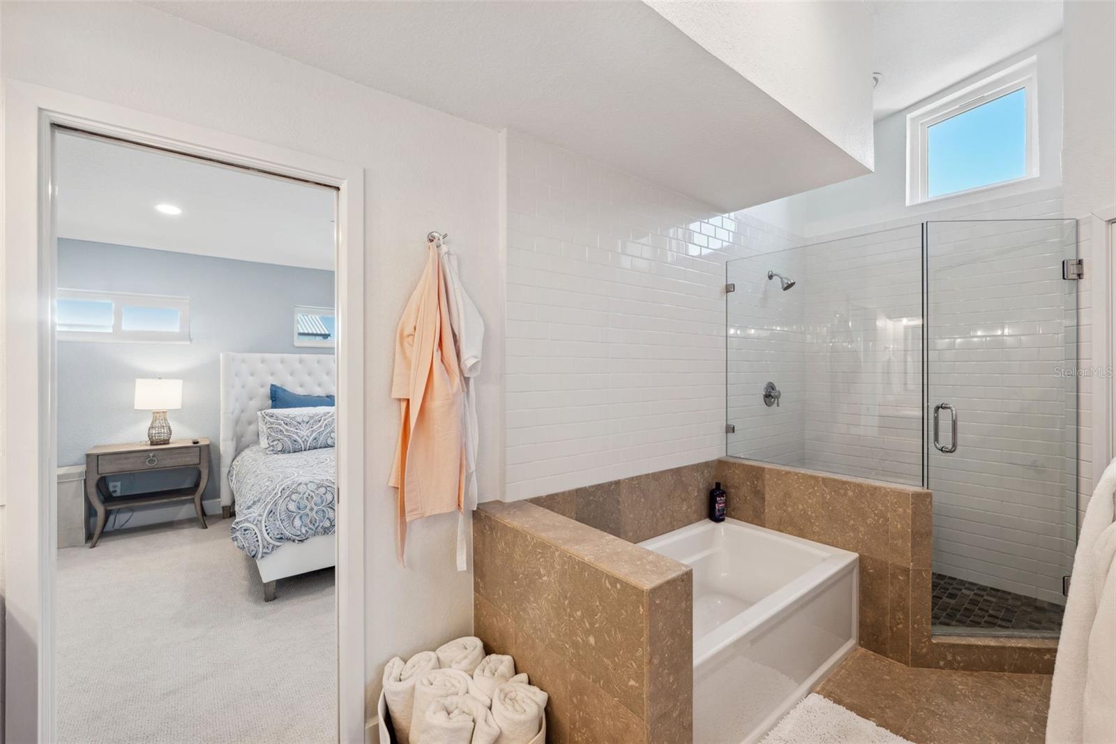 TIERRA VERDE UNIT 1 1ST REP - Residential