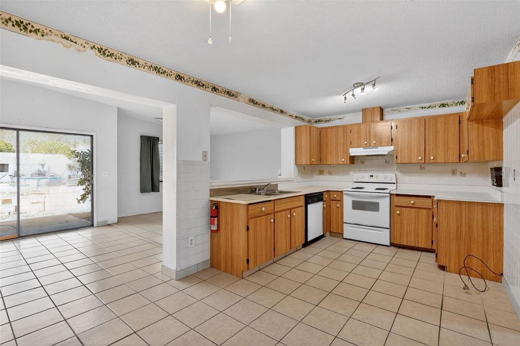 Photo of 612 Johnson Drive, Ormond Beach, FL 32174 (MLS # O6382415)