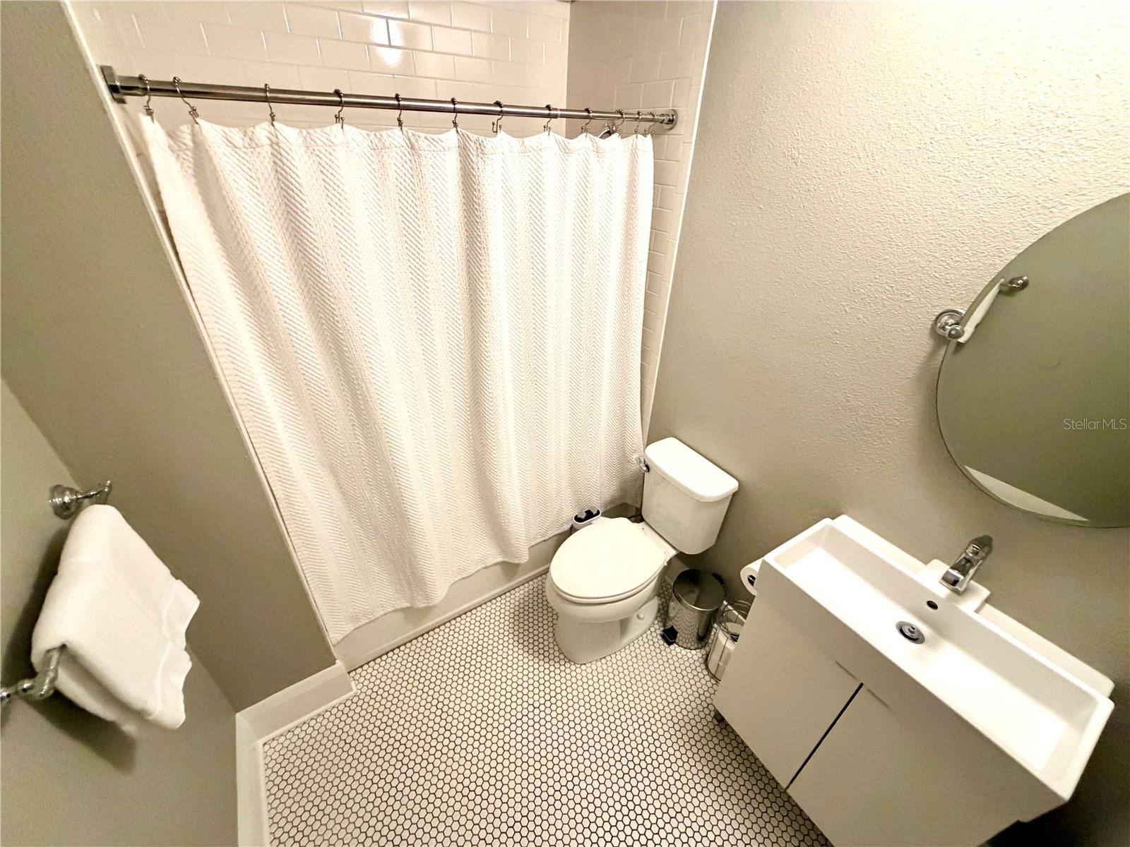 RISBECKS SUB - Residential