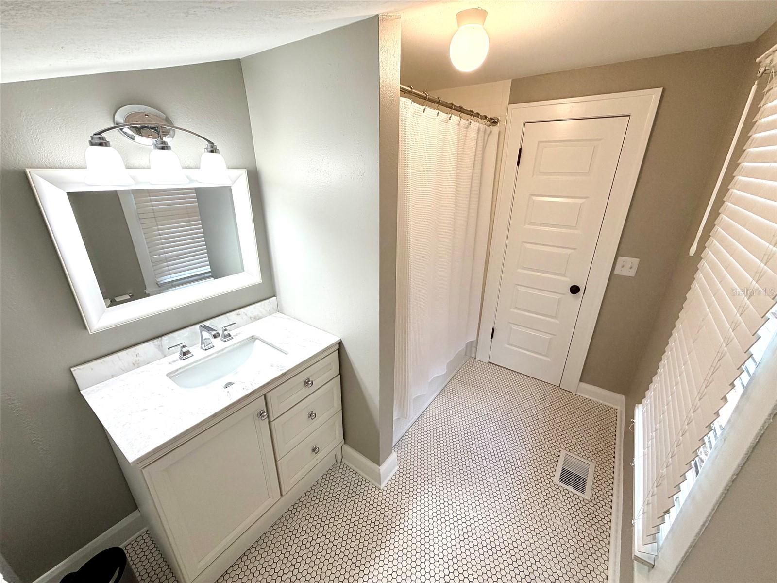 RISBECKS SUB - Residential