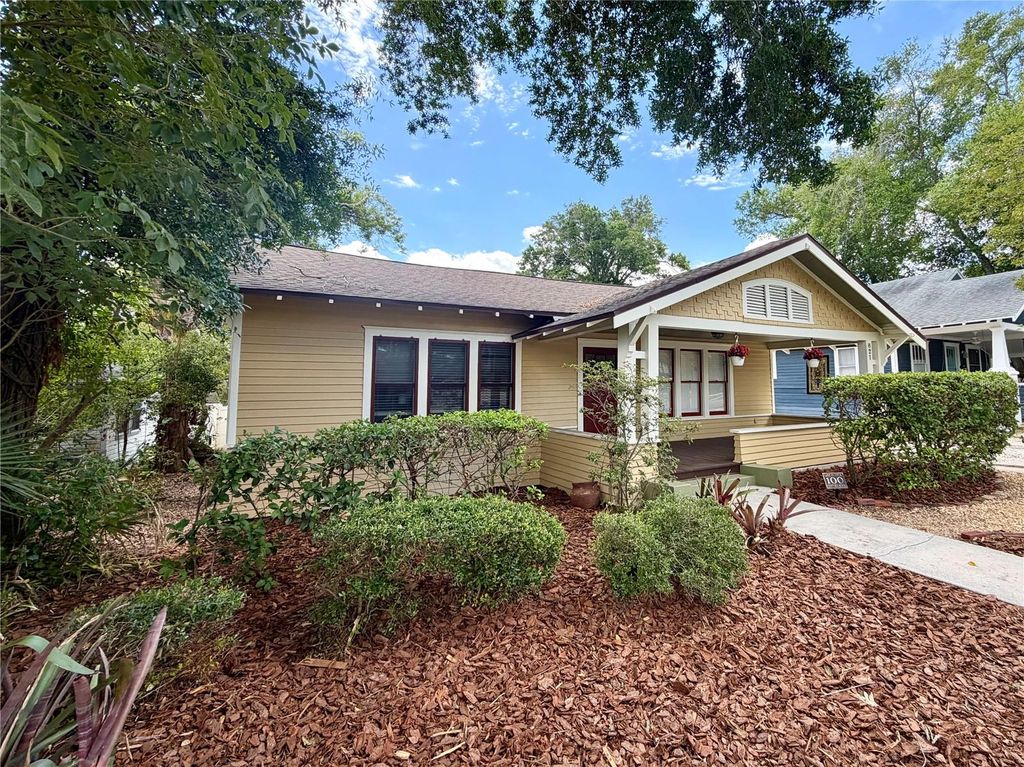 Photo of 821 E Lime Street, Lakeland, FL 33801 (MLS # L4961399)