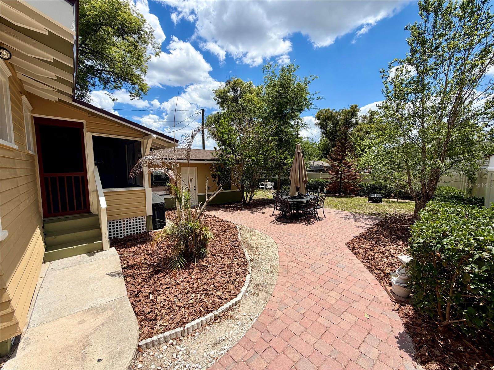 RISBECKS SUB - Residential