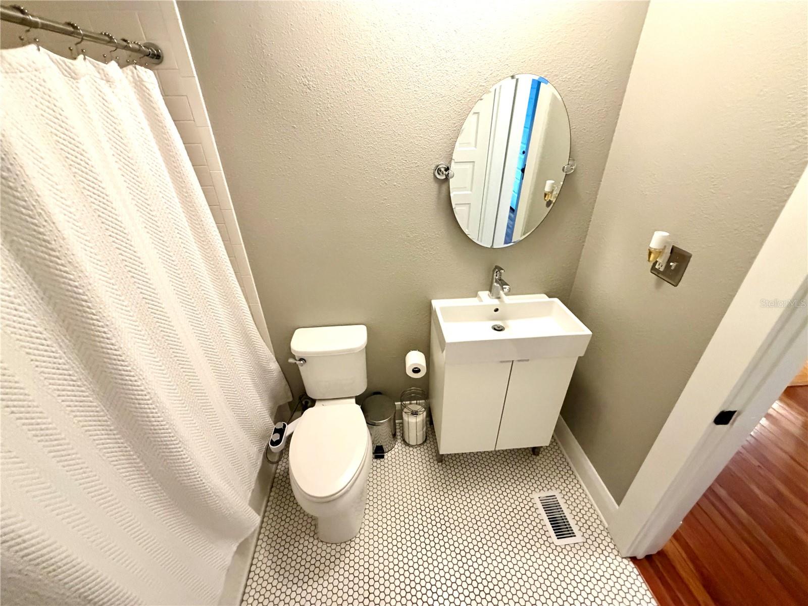 RISBECKS SUB - Residential