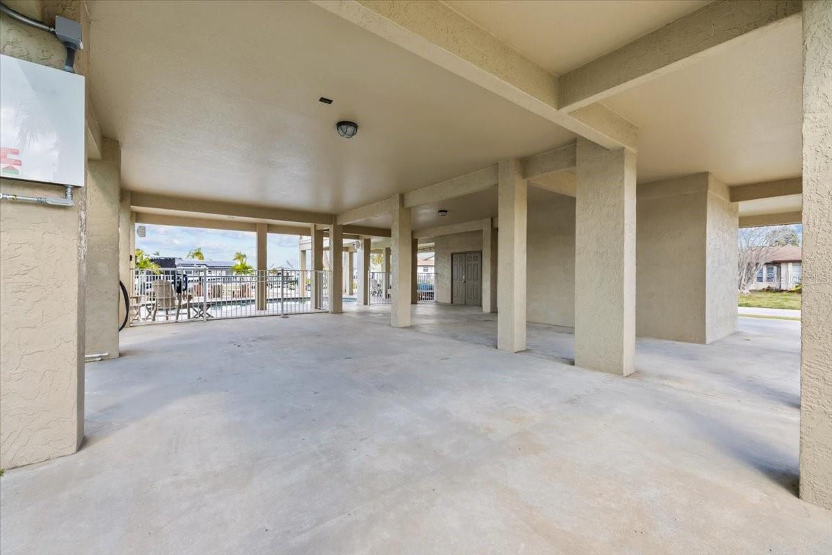 HARBOR ISLES - Residential