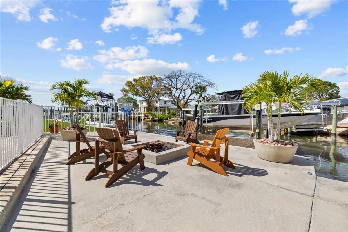 HARBOR ISLES - Residential