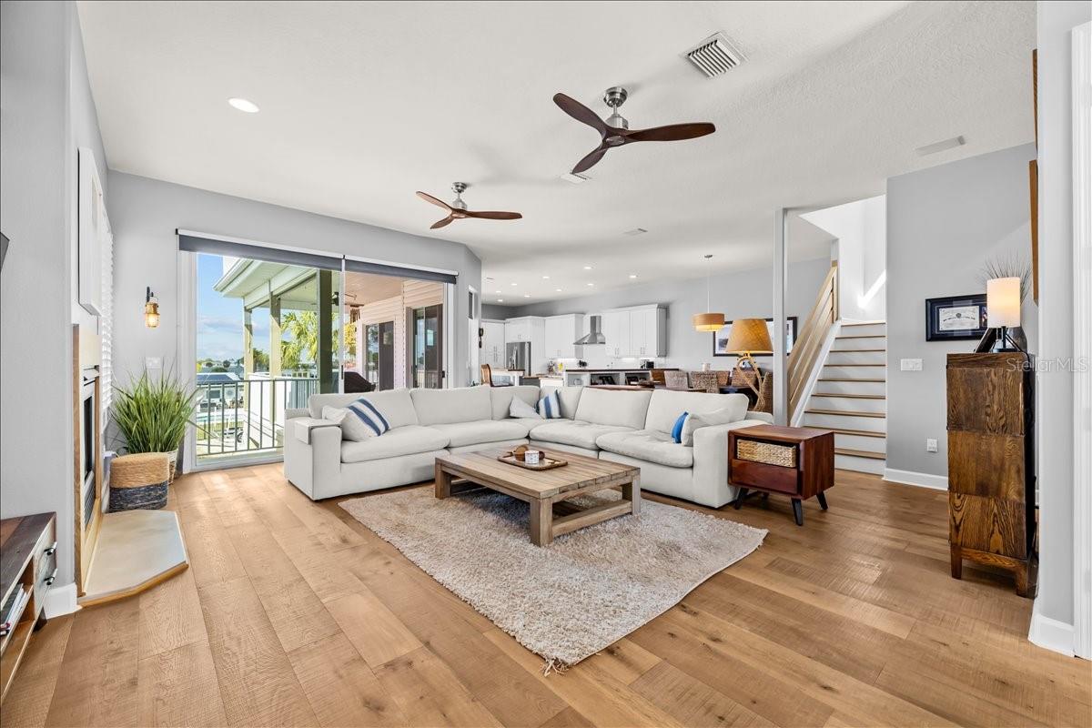 HARBOR ISLES - Residential