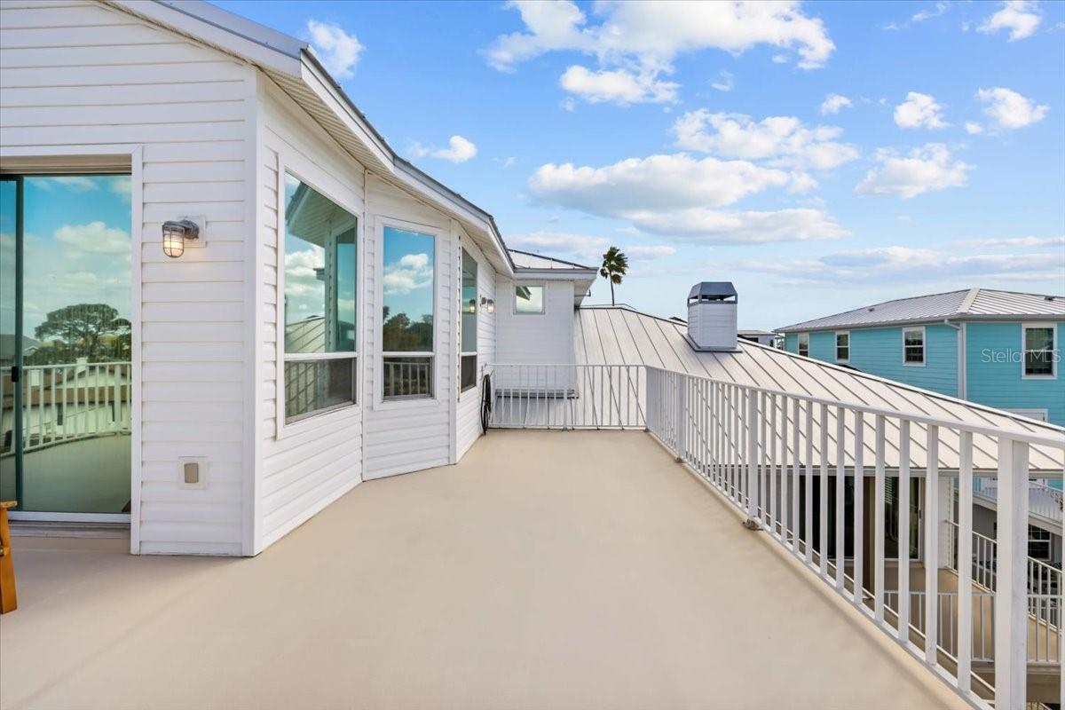 HARBOR ISLES - Residential