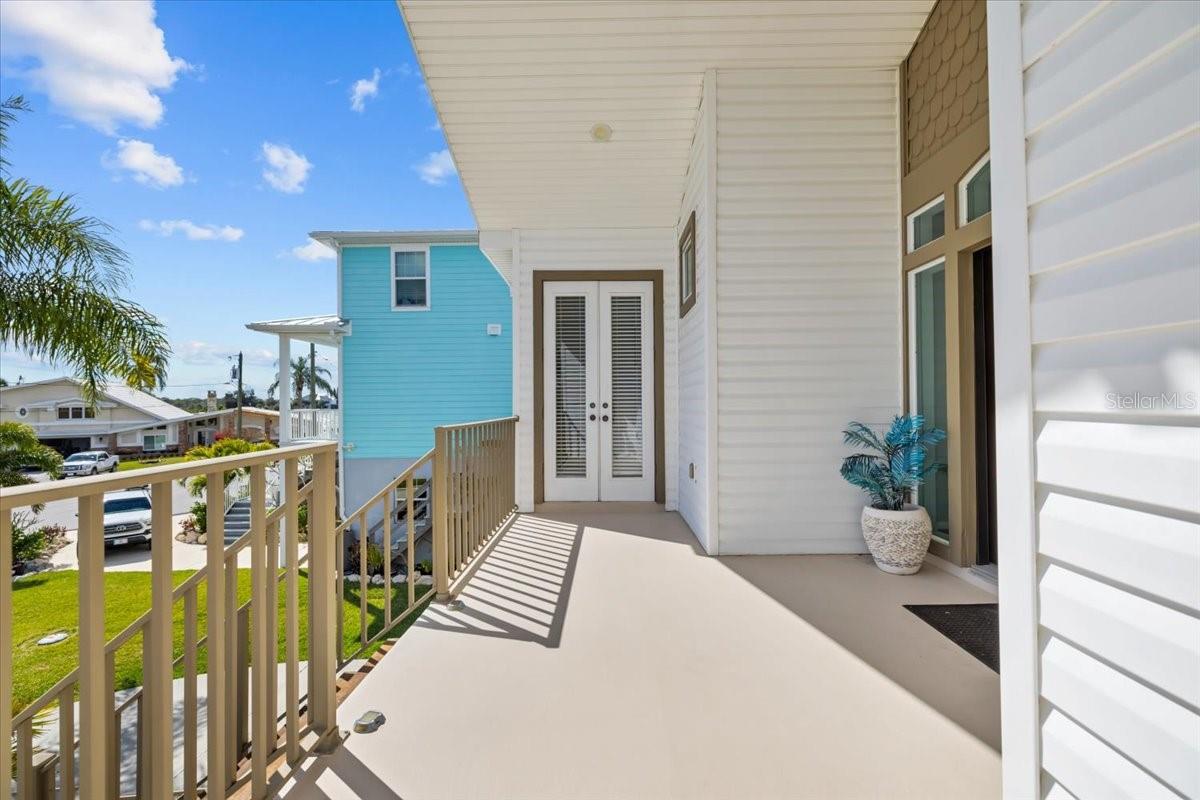 HARBOR ISLES - Residential