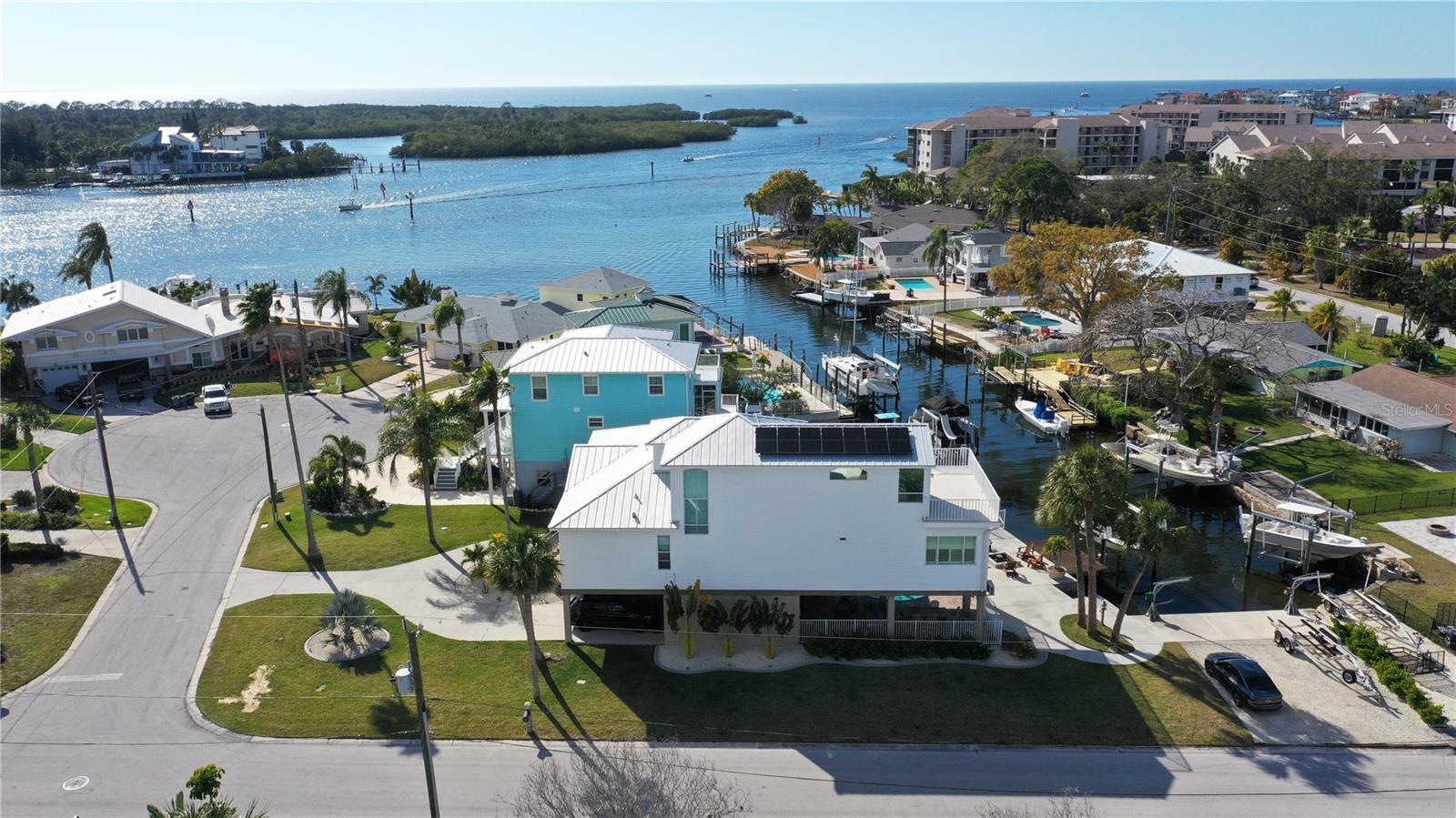 HARBOR ISLES - Residential