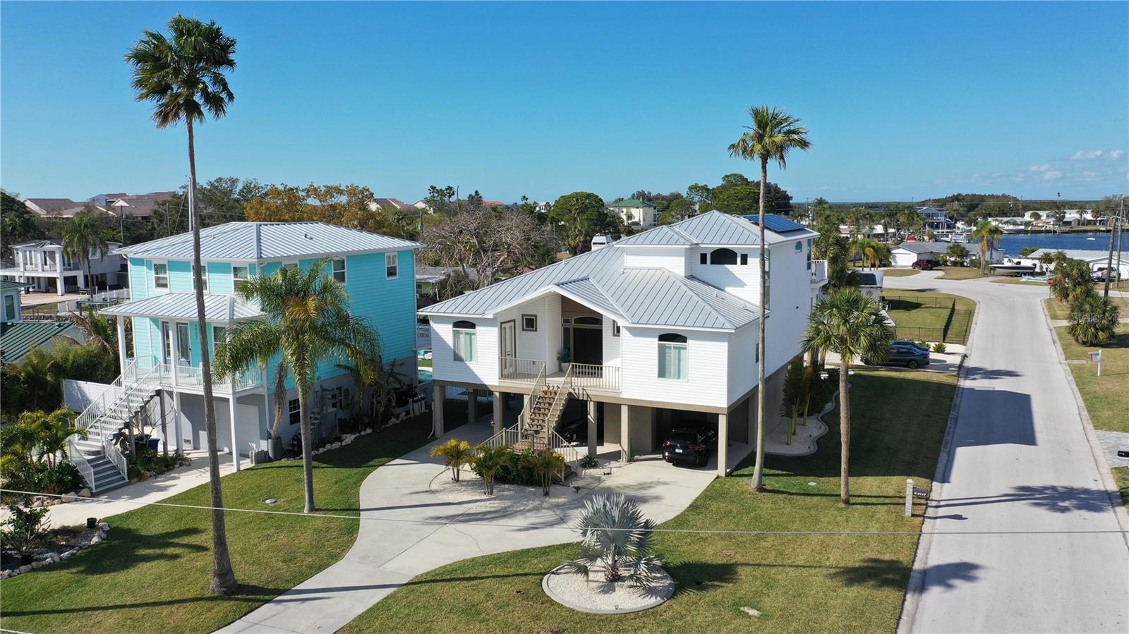 HARBOR ISLES - Residential