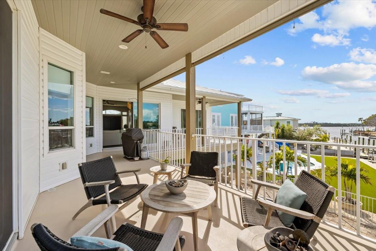 HARBOR ISLES - Residential