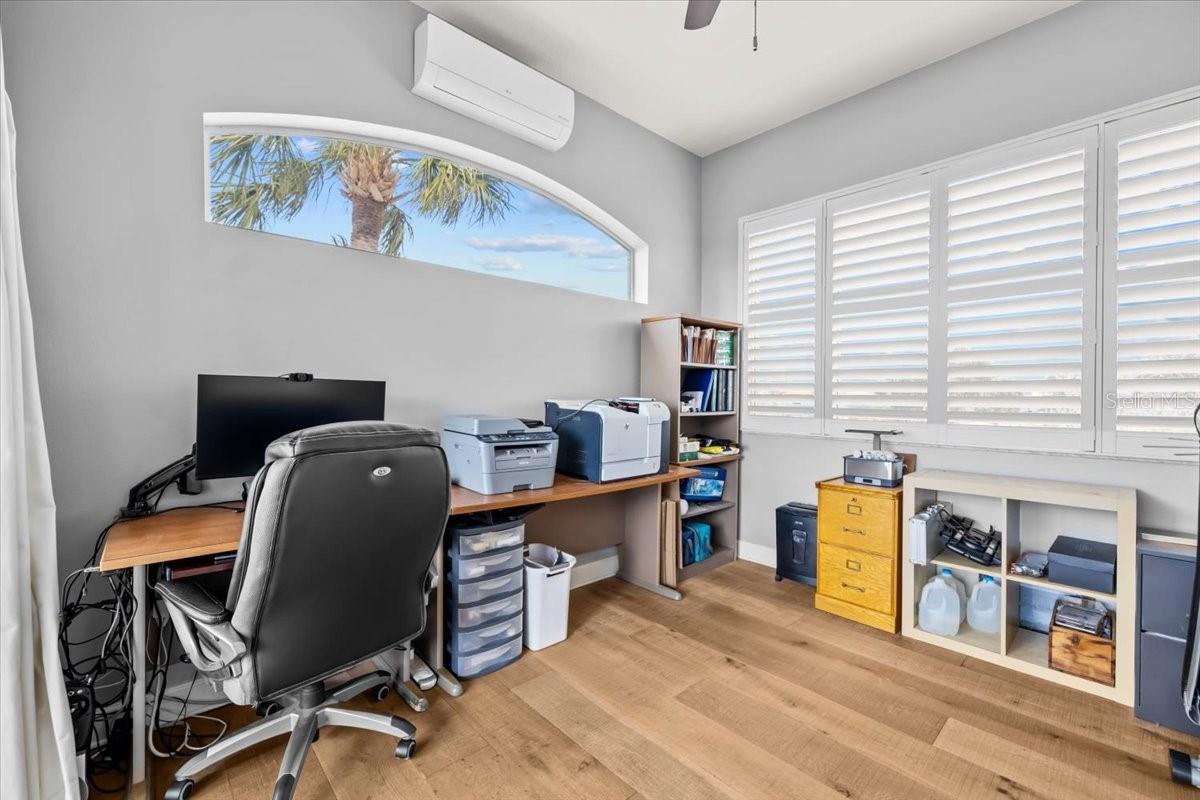 HARBOR ISLES - Residential