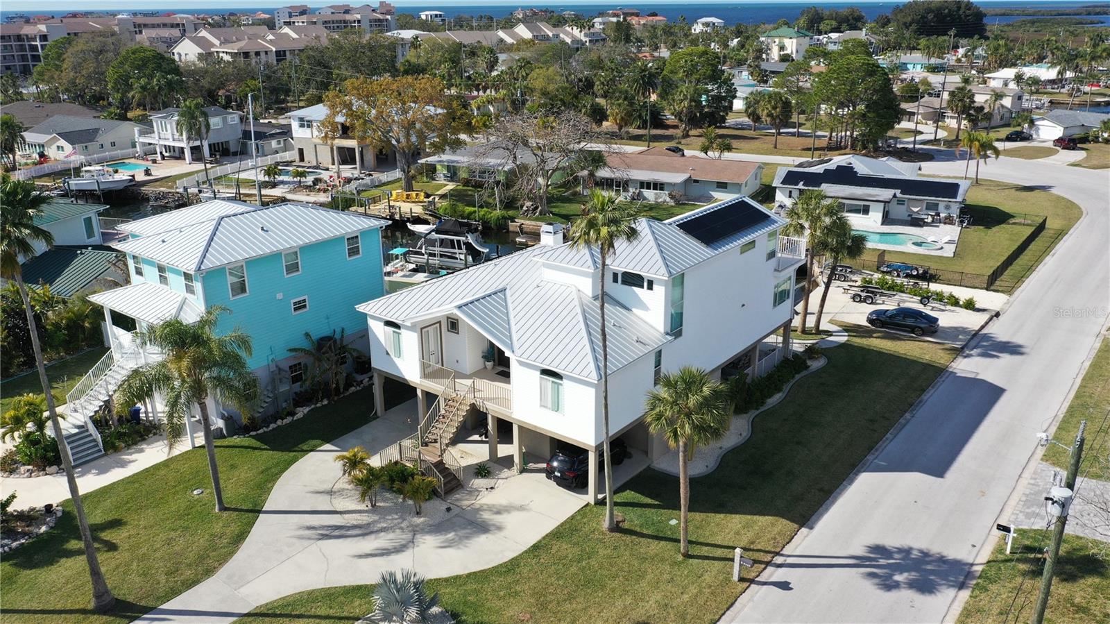 HARBOR ISLES - Residential