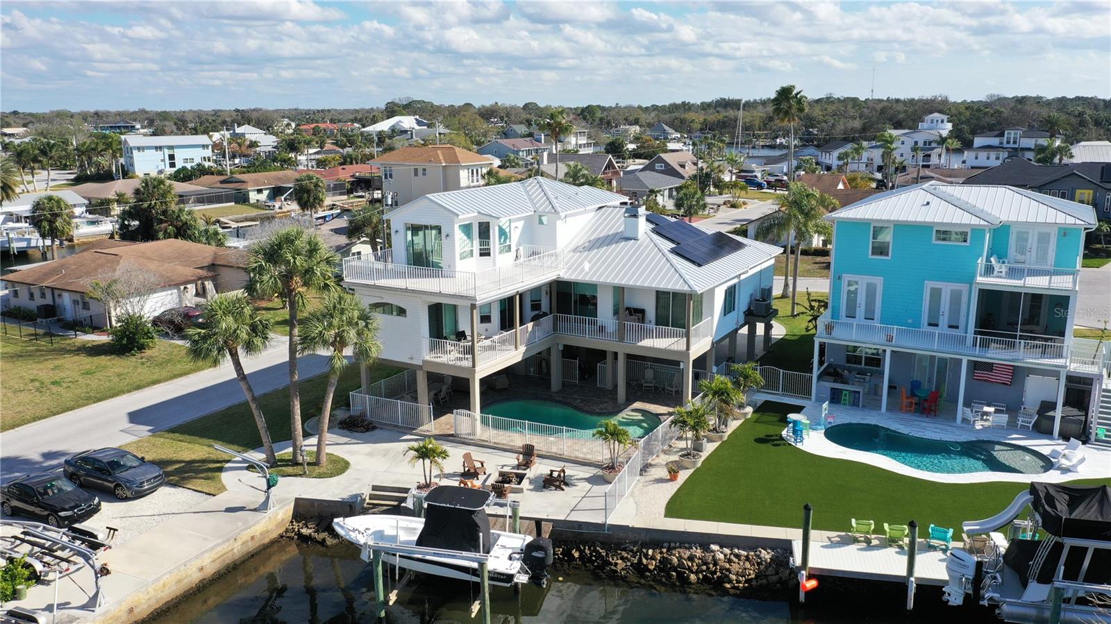 HARBOR ISLES - Residential