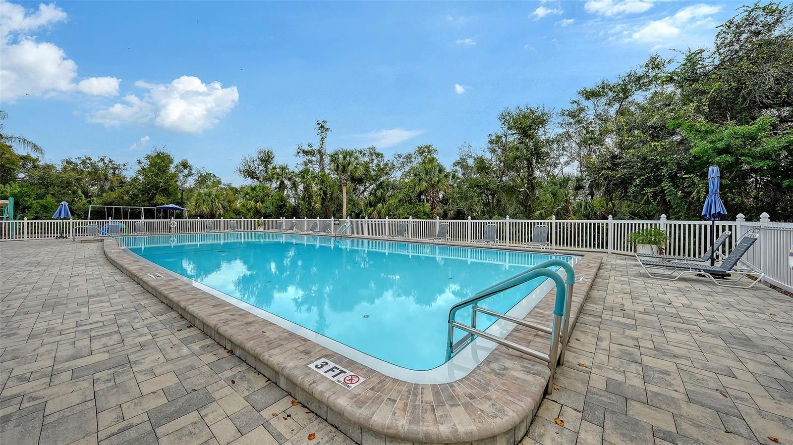 ARBOR LAKES B - Residential