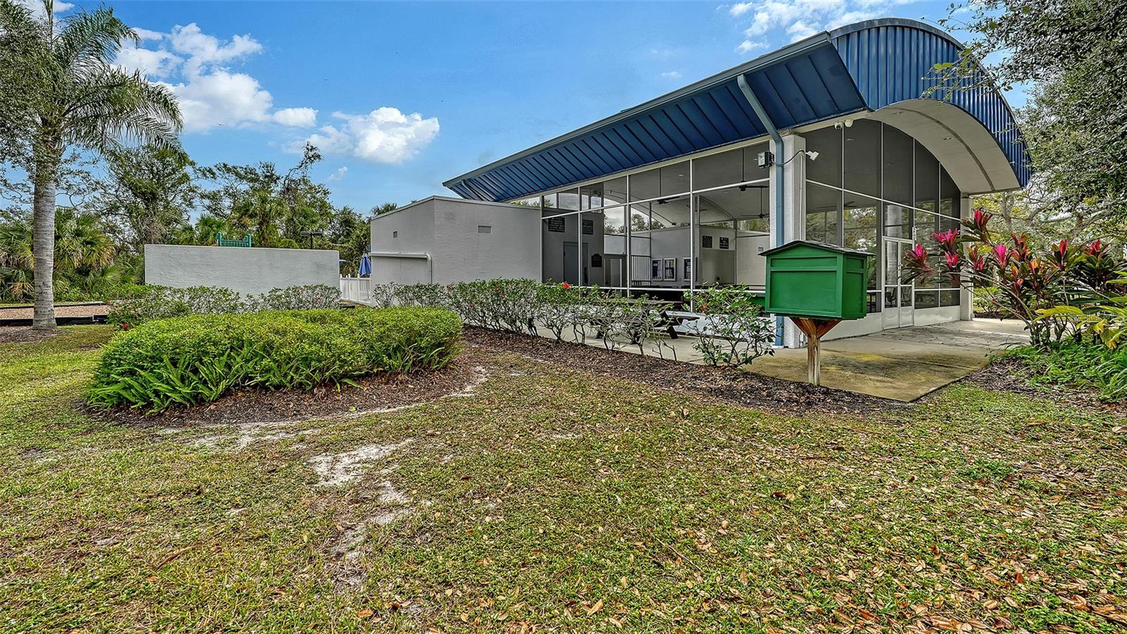 ARBOR LAKES B - Residential