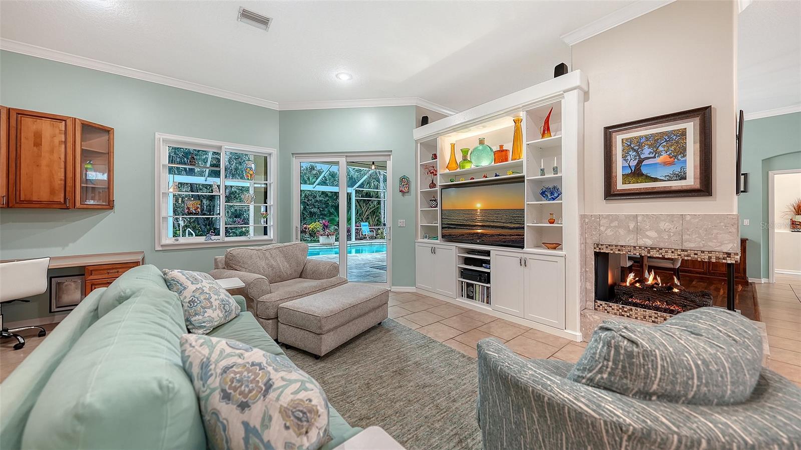 ARBOR LAKES B - Residential