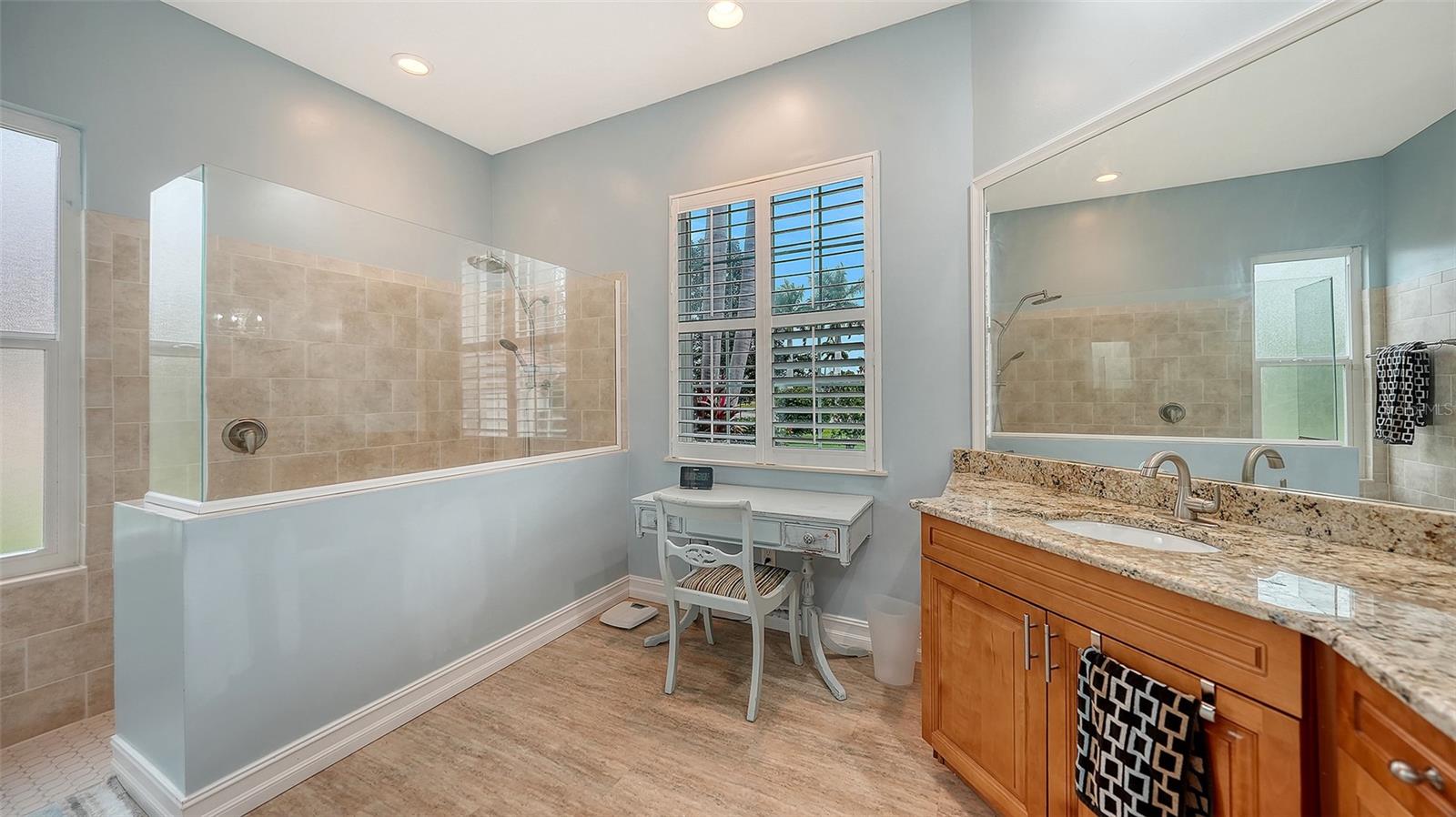 ARBOR LAKES B - Residential