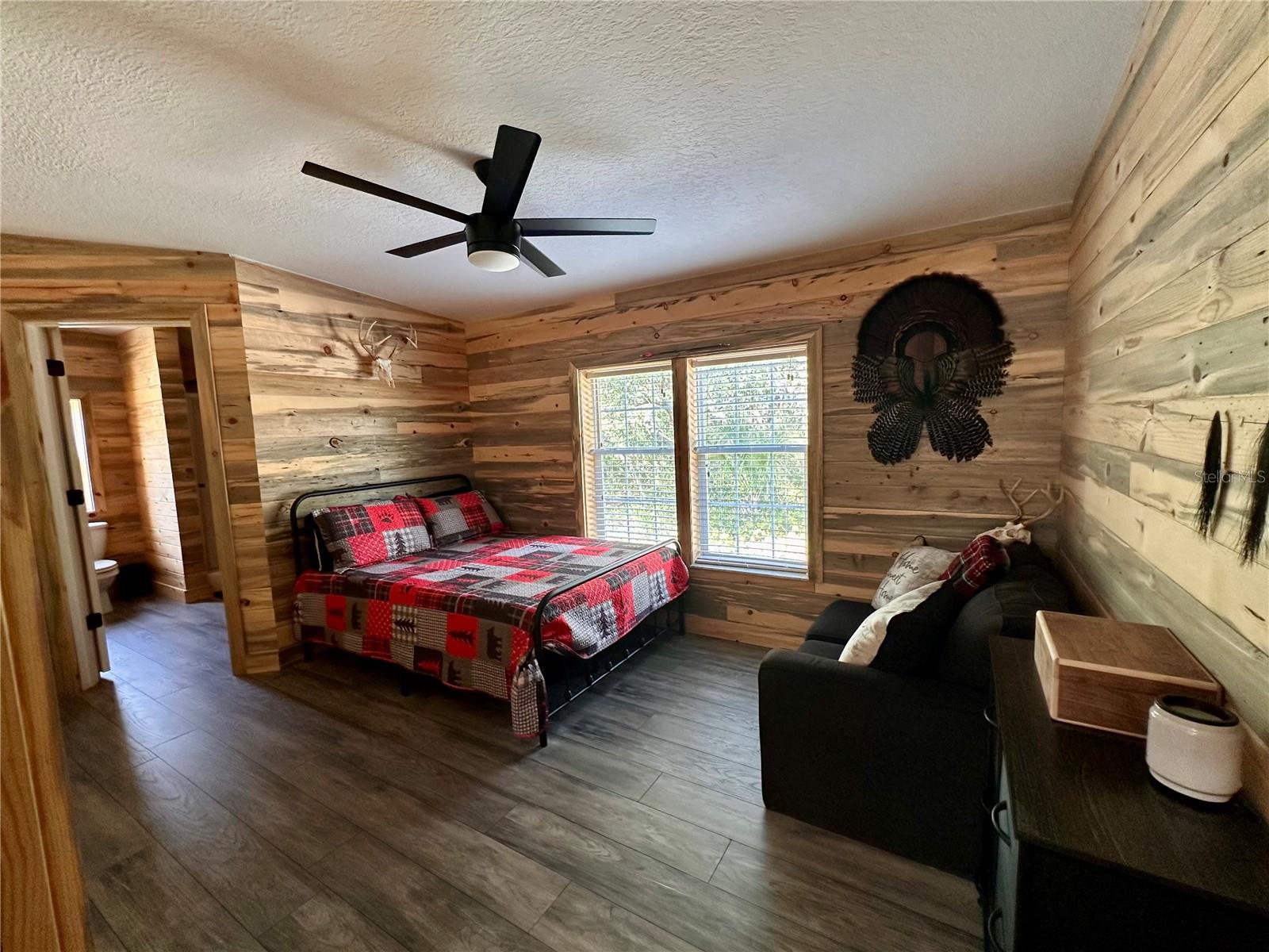 TIGER CREEK FOREST - Residential