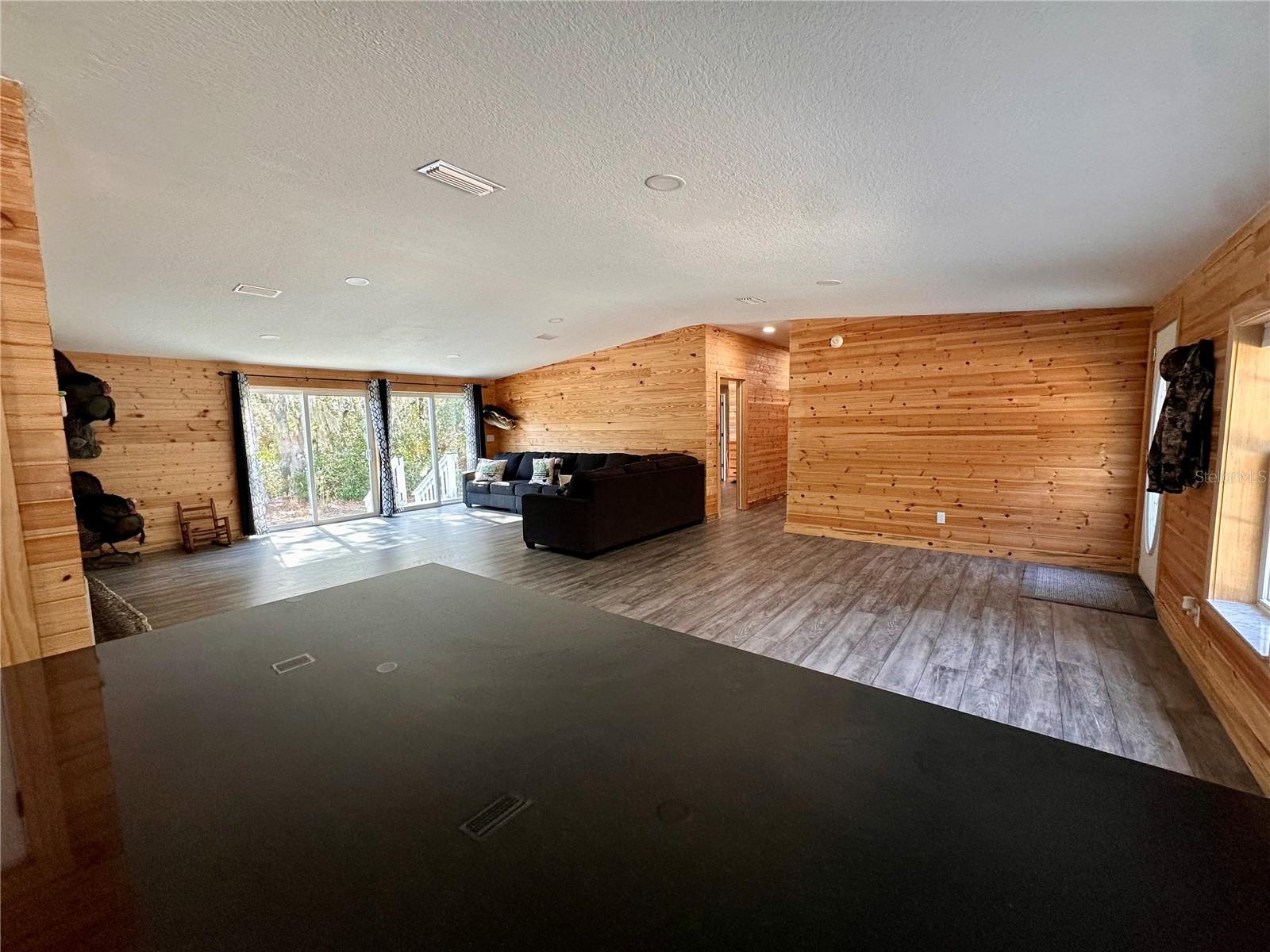 TIGER CREEK FOREST - Residential