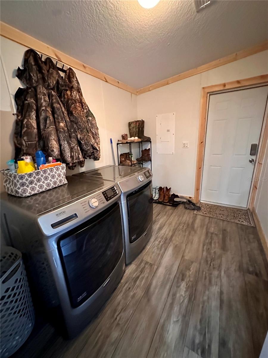 TIGER CREEK FOREST - Residential