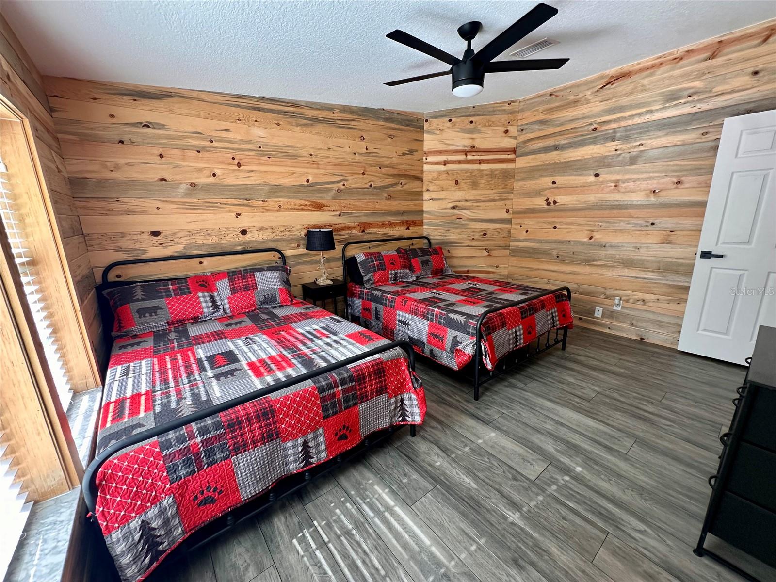 TIGER CREEK FOREST - Residential