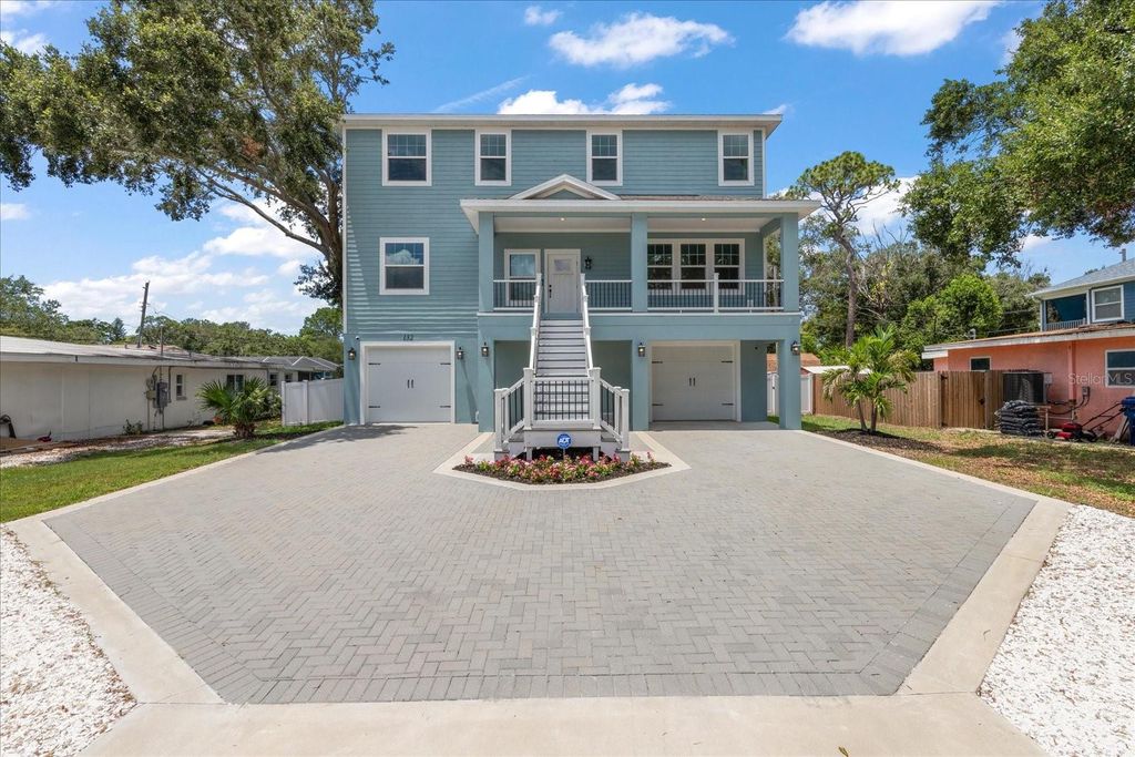 Photo of 132 Pennsylvania Avenue, Palm Harbor, FL 34683 (MLS # TB8400104)