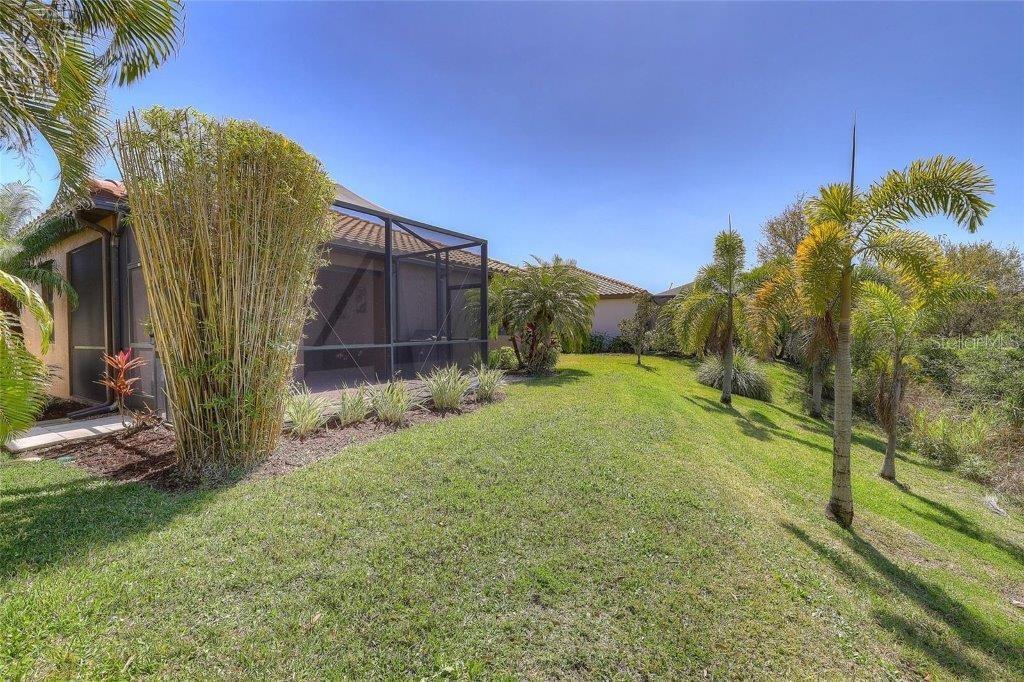 UNIVERSITY GROVES ESTATES RESERVE - Residential