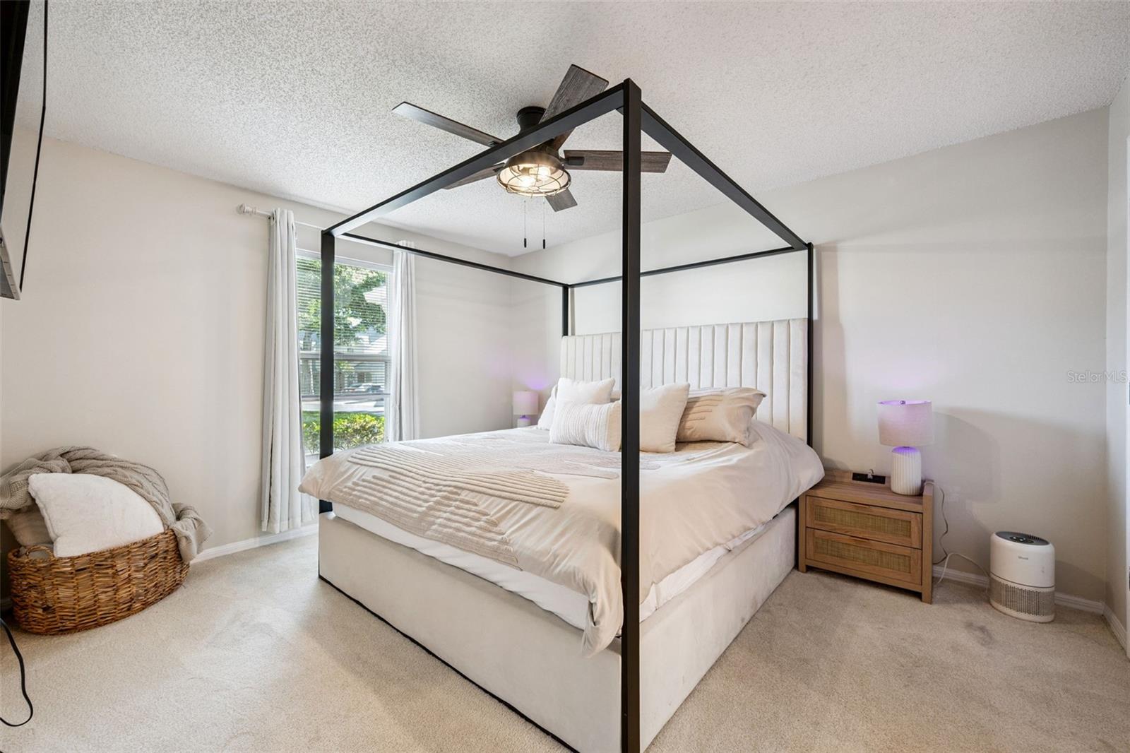 COACH HOMES AT MARINERS VILLAGE - Residential